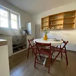 公寓 At The Burkulis' 卢布尔雅那