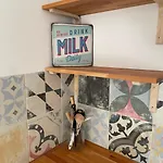 At The Burkulis' 卢布尔雅那