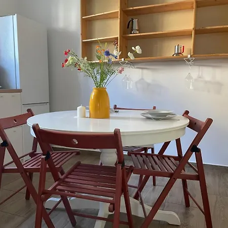 Διαμέρισμα At The Burkulis' *