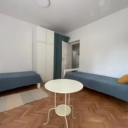 Apartamento At The Burkulis' Liubliana