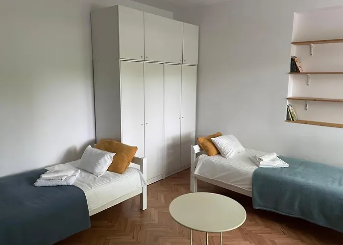 アパート At The Burkulis' リュブリャナ